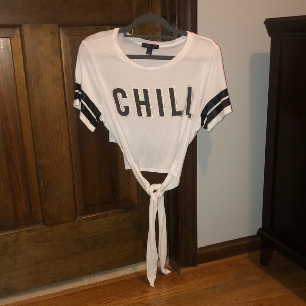 “CHILL” crop top